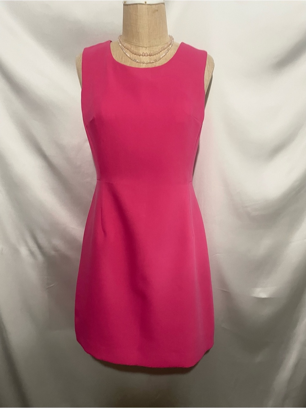 ON 34th Hot Pink Sheath Dress Size 4 Sleeveless Career Cocktail Mini